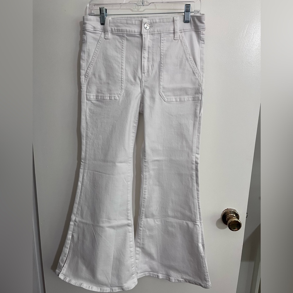 NWT American Eagle Women’s 6 X-Short Festival Flare White Jeans - Picture 3 of 9